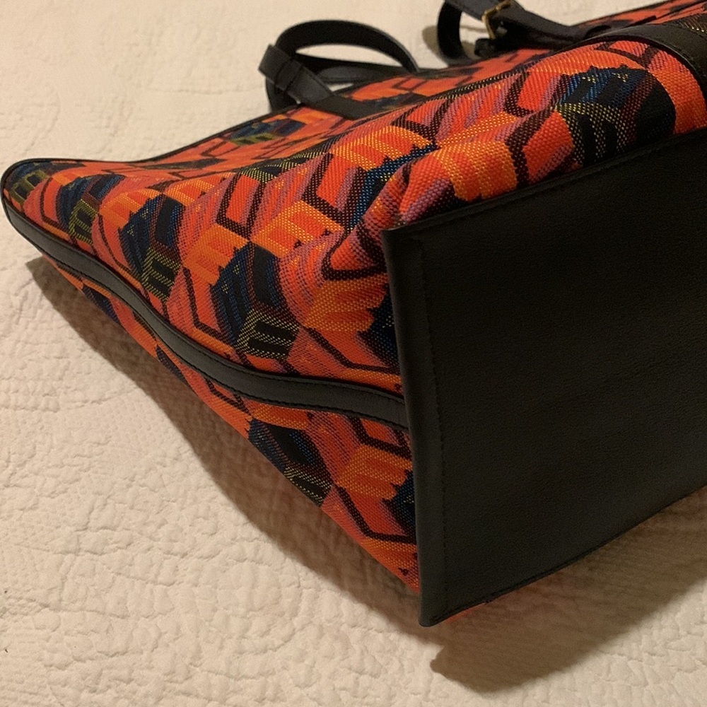 MCM jacquard shopper tote NWT - Picture 11 of 17